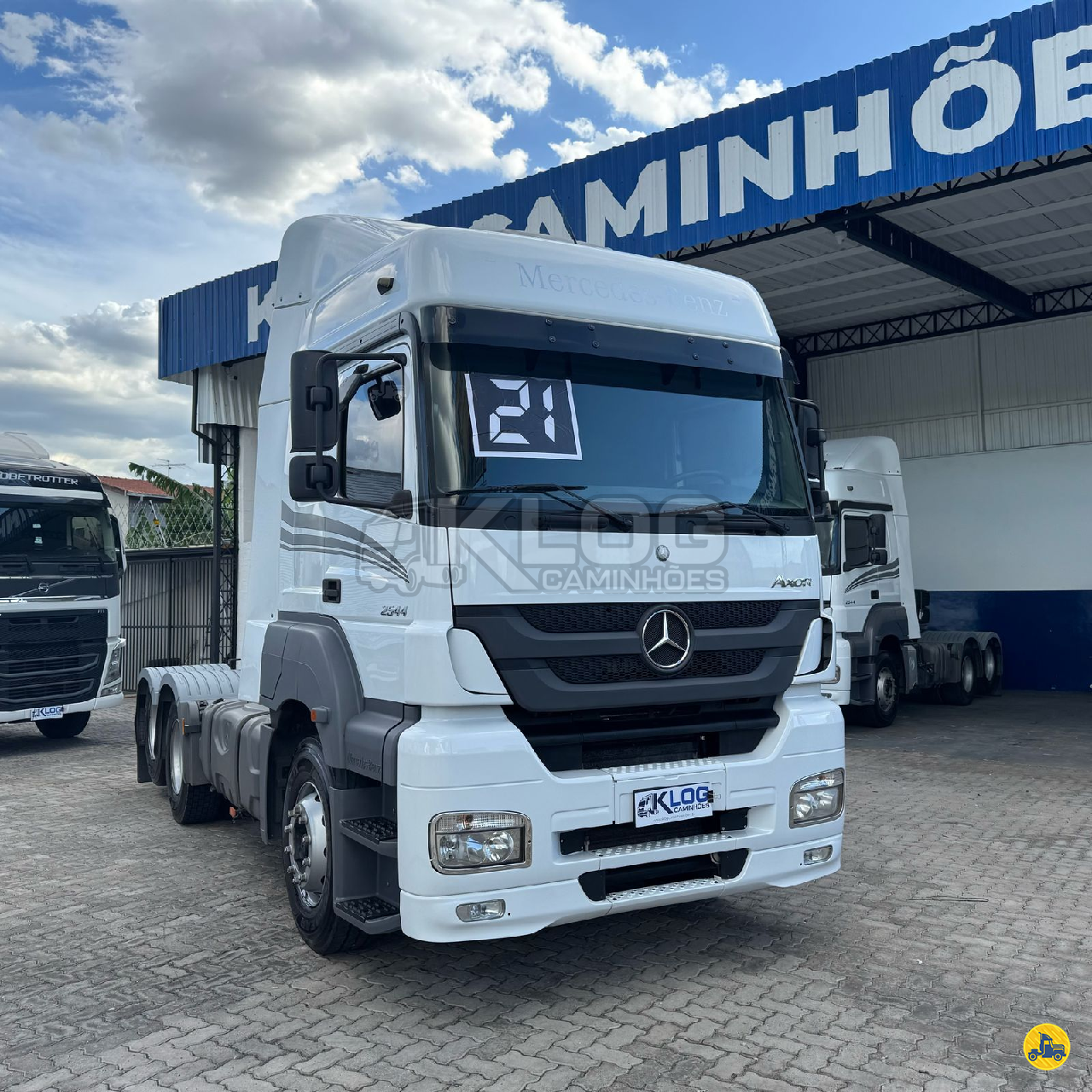 CAMINHAO MERCEDES-BENZ MB 2544 Cavalo Mecânico Cavalo 6x2 K LOG Caminhões SUMARE SÃO PAULO SP